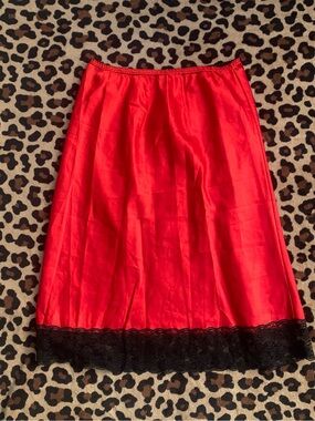 Body Chic 90s vintage Red Satin Slip Skirt with Black Lace Trim